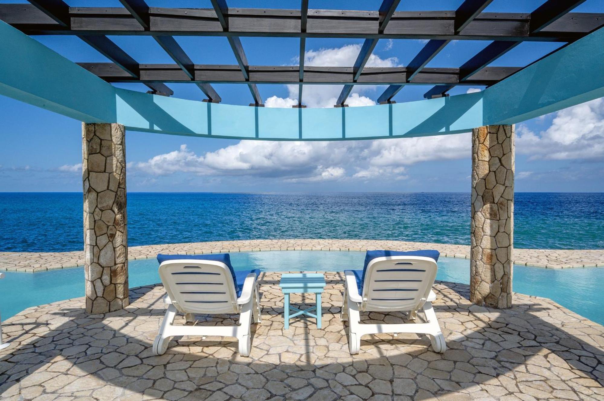 Ocean Cliff Hotel Negril Limited - Adults Only エクステリア 写真
