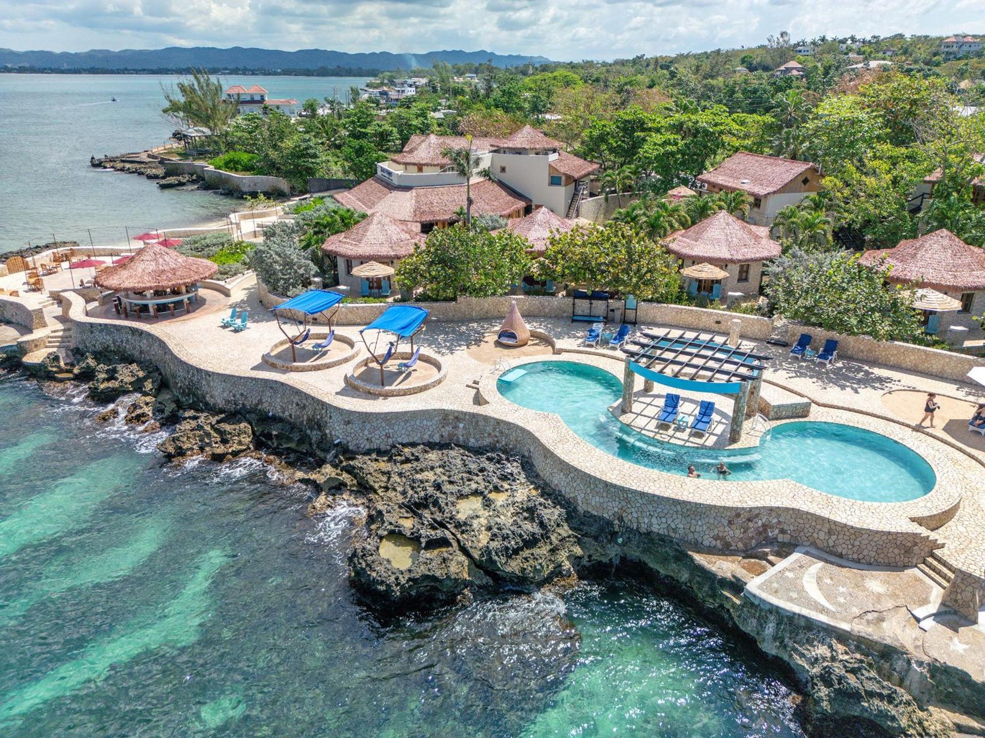 Ocean Cliff Hotel Negril Limited - Adults Only エクステリア 写真
